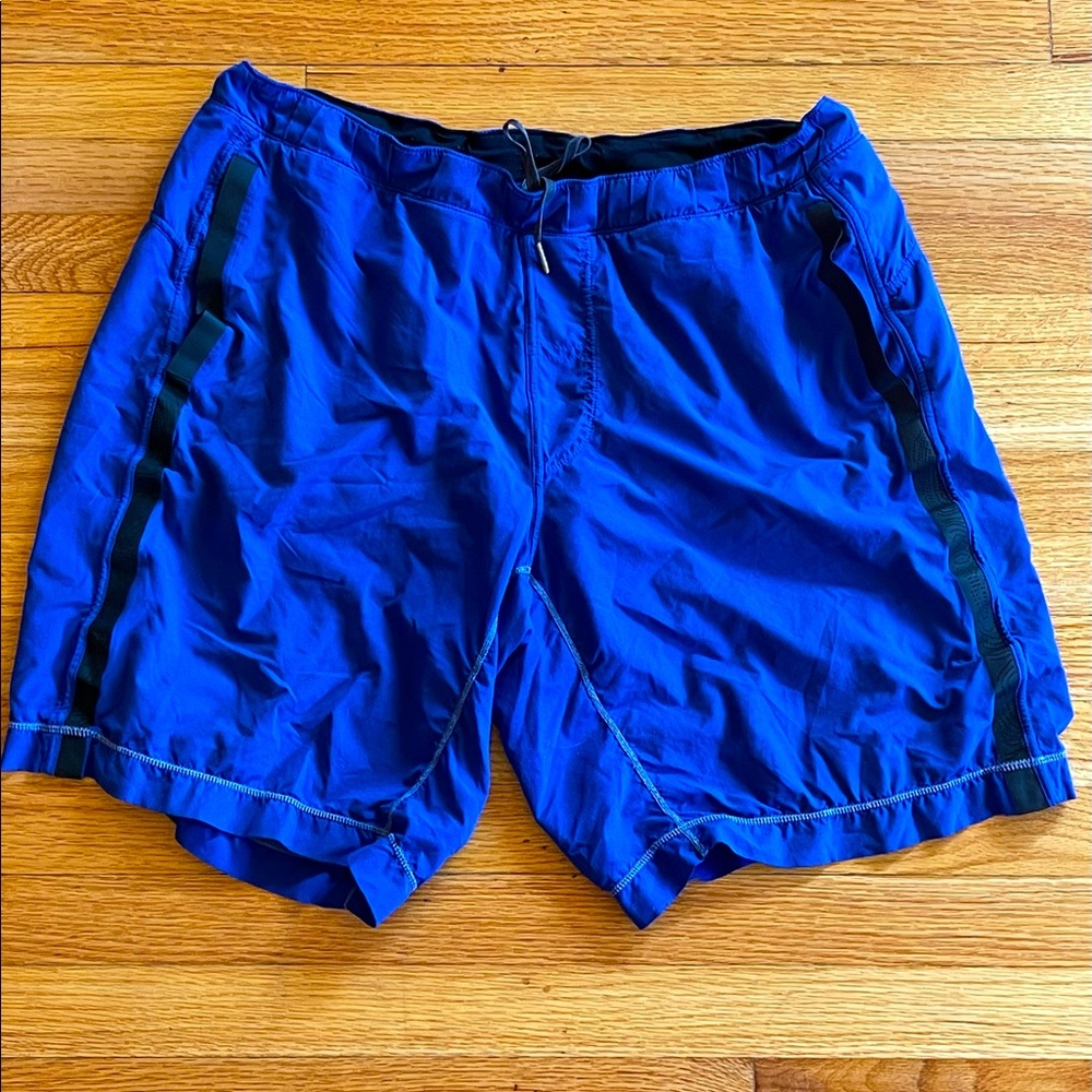 Lululemon Mens Athletic Shorts Blue
